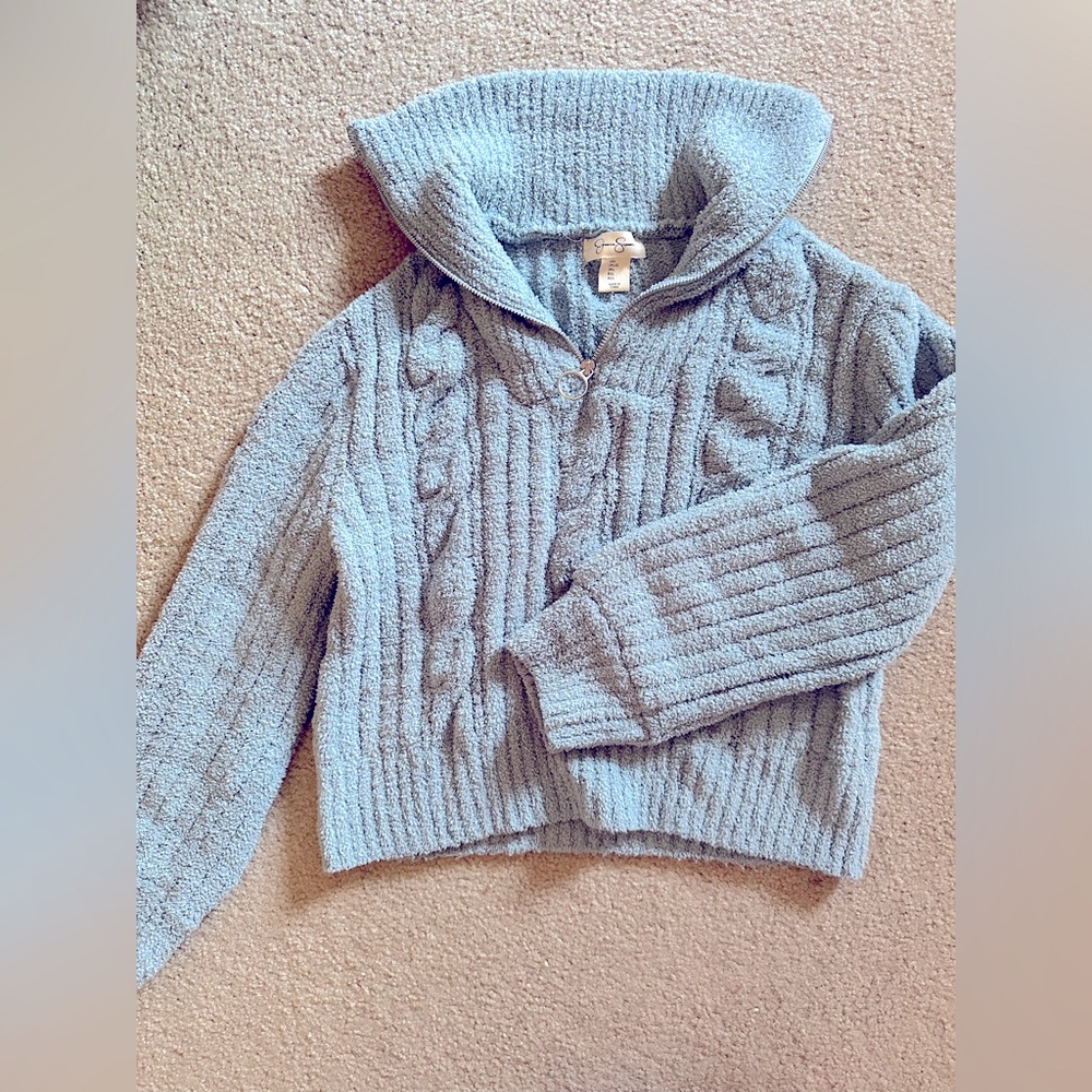 Fuzzy O-Ring Bubble Sleeve Sweater